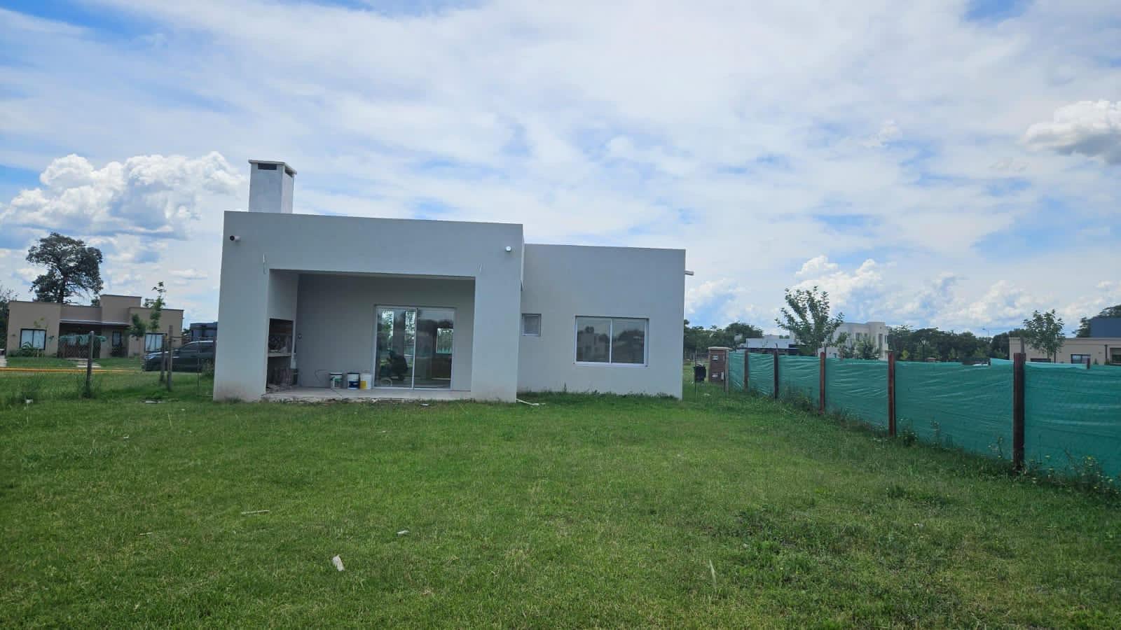 Casa en venta en  Santa Lucia-Pilar del Este