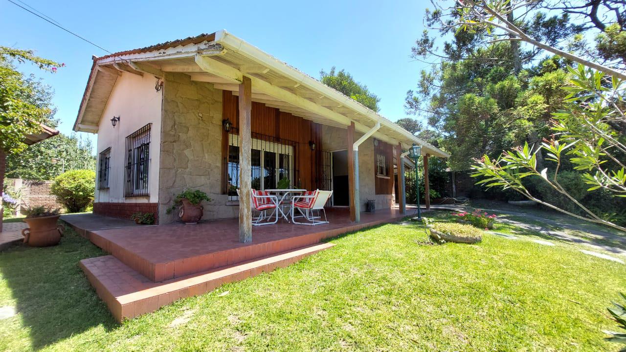 Casa en PH - Venta - Villa Gesell - 3 Ambientes - Cochera SemiCubierta