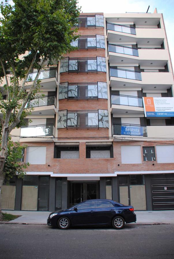 Departamento 1 dormitorio contrafrente con cochera  - Rosario