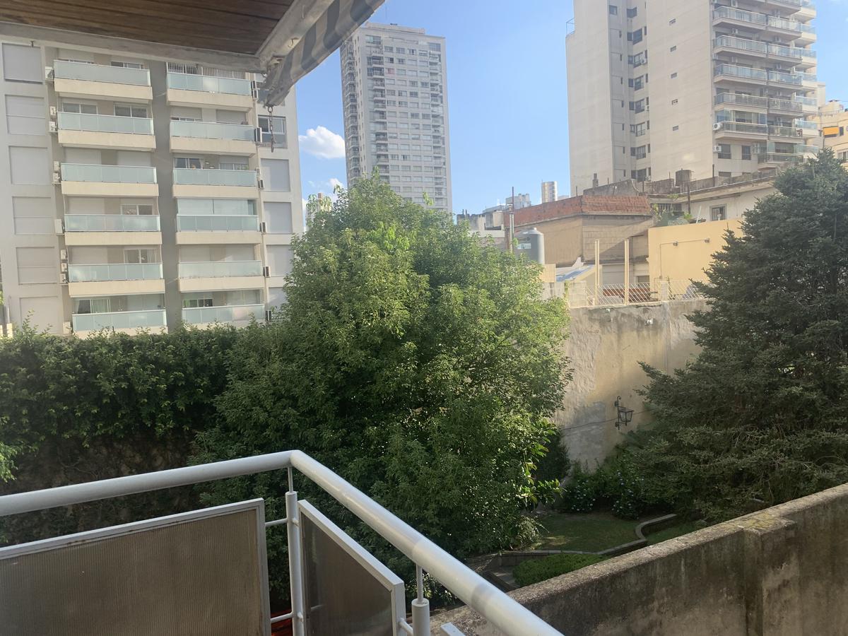 RECOLETA : Venta Aguero y Cabrera 2 ambientes con balcon y Patio