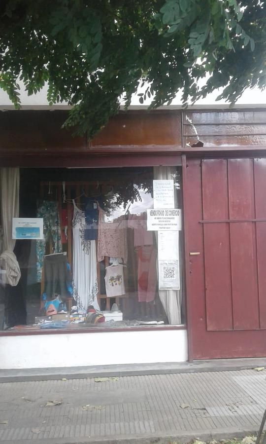 Local con fondo de comercio en venta - 40mts2 - Joaquin Gorina, La Plata