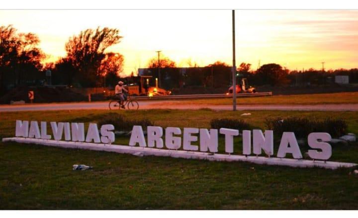 VENTA DE CASA EN MALVINAS ARGENTINAS 3 SECCION, fácil acceso por ruta 19.