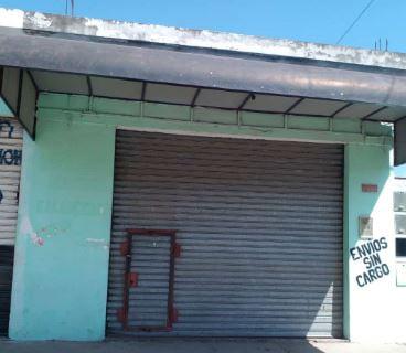 Local en  San Nicolás entre Rio Juramento y calle Pres Nicolás Avellaneda.  Florencio Varela