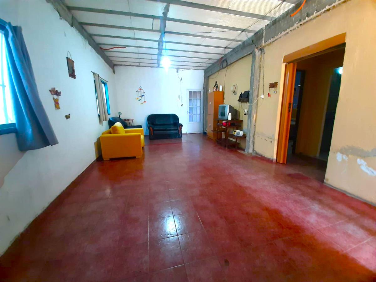 Venta Casa 2 dormitorios con patio - Urquiza, Rosario