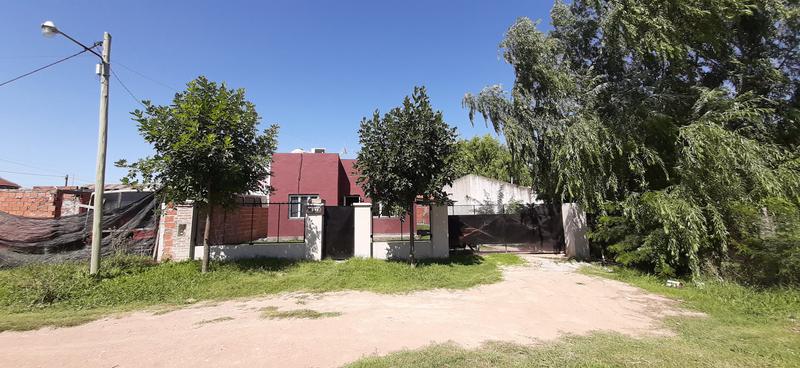 Casa - Barrio Padre Varela, Lujan