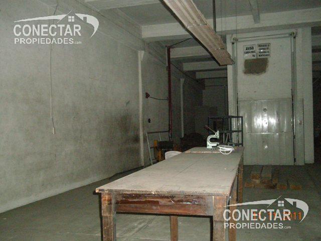 CENTRO/ONCE  - DEPÓSITO  -   OFICINAS - 4 PLANTAS  DE 16 X 50 -  4400M2 - LOSA RESISTENTE