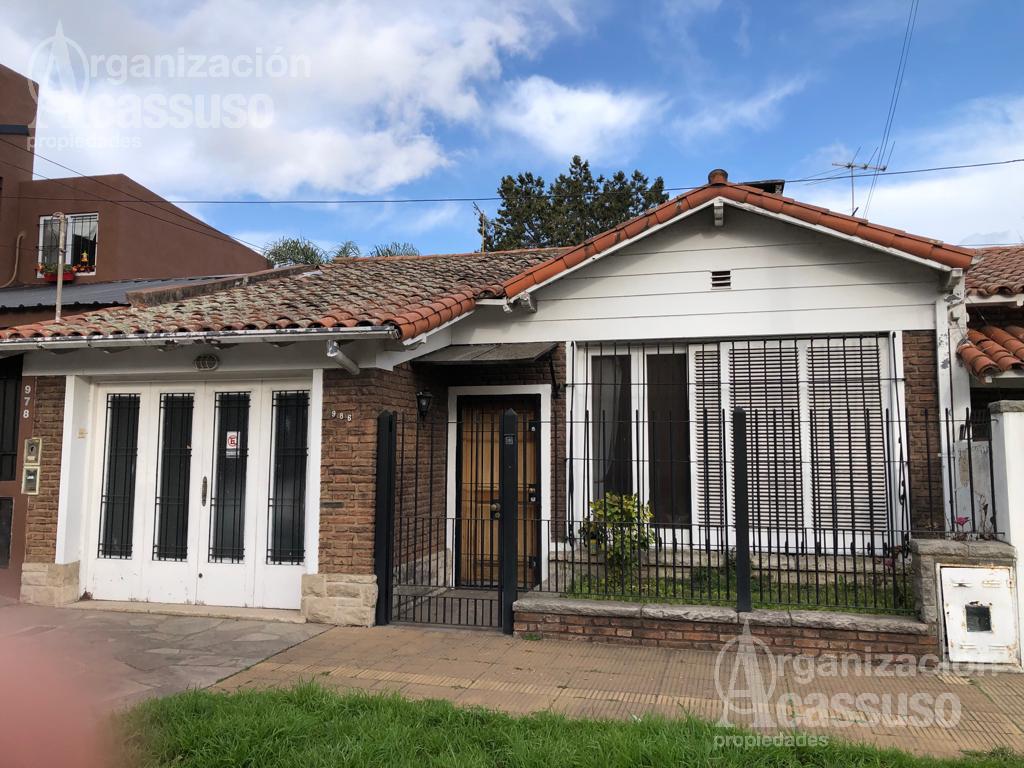 Casa Venta para Refaccionar - San Isidro -