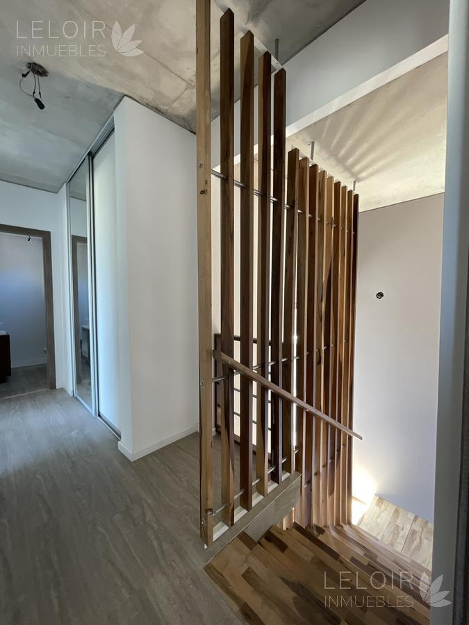 Duplex Casa en venta de 3 amb en Ituzaingo
